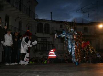 S%E1bado%2C%202%20de%20febrero%2C%20Gran%20desfile%20Infantil%20y%20de%20Adultos.