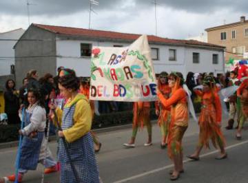 S%E1bado%2C%202%20de%20febrero%2C%20Gran%20desfile%20Infantil%20y%20de%20Adultos.