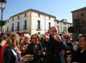 JUEVES DE COMADRE 2015
