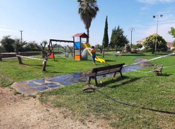 DESDE ESTA MAÑANA TENDREMOS DISPONIBLES TODOS LOS PARQUES INFANTILES PARA QUE NUESTROS PEQUEÑOS PUEDAN DISFRUTAR ‼