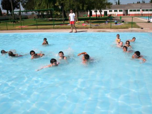 CURSOS DE INICIACIÓN A LA NATACIÓN VERANO 2.008