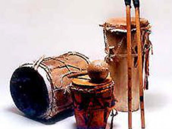 EXHIBICIÓN DE PERCUSIÓN