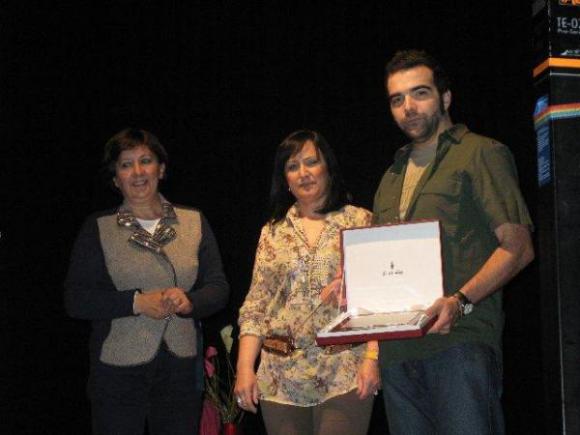 GANADOR DEL XVII CERTAMEN DE CUENTOS "VILLA DE MORALEJA"