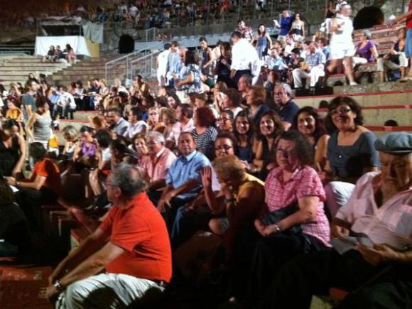 LAS CONCEJALAS DE CULTURA Y TURISMO REALIZAN UN VIAJE CULTURAL A MÉRIDA