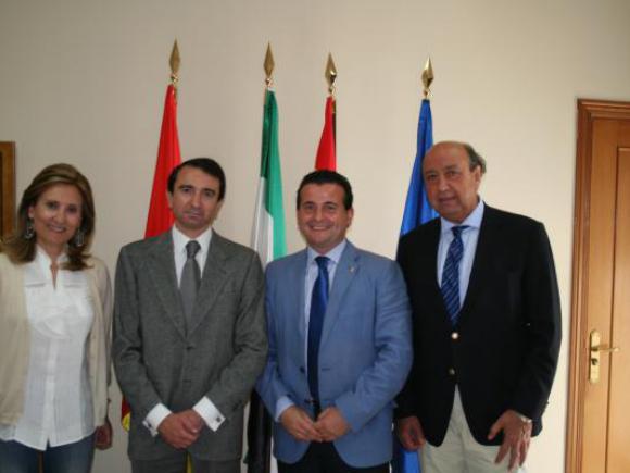 EL PRESIDENTE DE LA CONFEDERACIÓN HIDROGRÁFICA DEL TAJO VISITA MORALEJA.