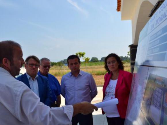 EL CONSEJERO DE FOMENTO Y EL ALCALDE DE MORALEJA, INAUGURAN LA ESTACIÓN DEPURADORA DE AGUAS RESIDUAL