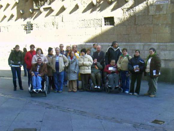 EL PROGRAMA DE OCIO Y TIEMPO LIBRE PARA PERSONAS CON DISCAPACIDAD VIAJAN A SALAMANCA