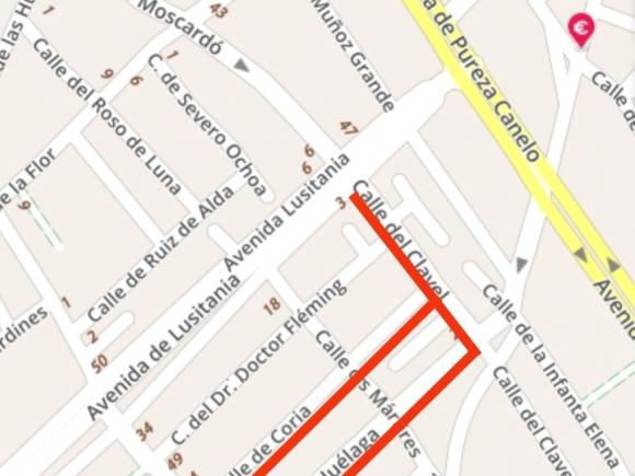 HOY  LUNES, DÍA 13 DE DICIEMBRE, COMIENZAN LAS LABORES DE ASFALTADO DE LAS CALLES CLAVEL, CORIA Y HUÉLAGA