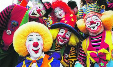 GRAN DESFILE DE CARNAVAL INFANTIL Y ADULTO
