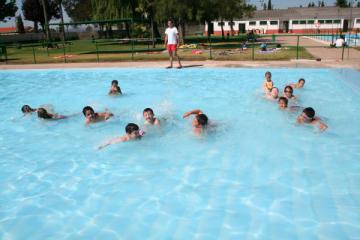 CURSOS DE INICIACIÓN A LA NATACIÓN VERANO 2.008