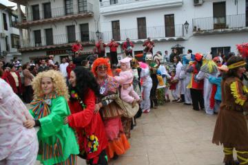 GRAN DESFILE DE CARNAVAL POPULAR
