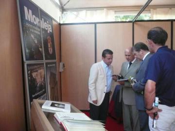 EL ACTUAL EQUIPO DE GOBIERNO EN LA FERIA RAYANA PROMOCIONA MORALEJA, SUS EMPRESAS, SUS ARTESANOS,…