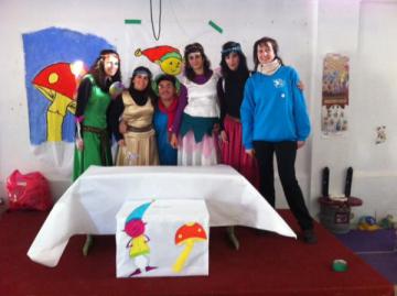 LOS ELFOS REALES VISITAN LOS BARRIOS DEL MUNICIPIO.