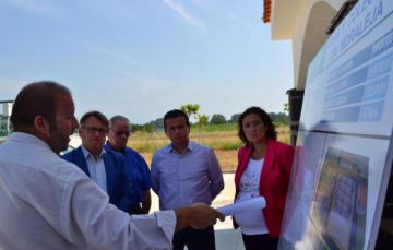 EL CONSEJERO DE FOMENTO Y EL ALCALDE DE MORALEJA, INAUGURAN LA ESTACIÓN DEPURADORA DE AGUAS RESIDUAL