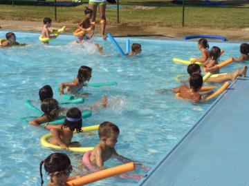 CURSOS DE INICIACIÓN A LA NATACIÓN