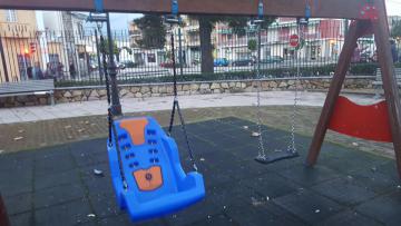 MORALEJA CUENTA CON EL PRIMER COLUMPIO ADAPTADO PARA PERSONAS CON DIVERSIDAD FUNCIONAL