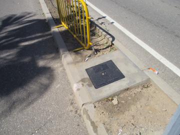 EL AYUNTAMIENTO DE MORALEJA Y MEJORAN EL SISTEMA DE RIEGO POR GOTEO DE LA AVENIDA LUSITANIA.